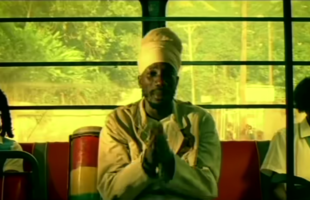 Sizzla – Thank You Mama